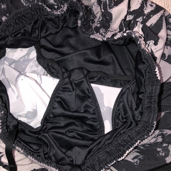 Nike Dri fit black swirl print athletic running shorts size medium - Picture 4 of 6